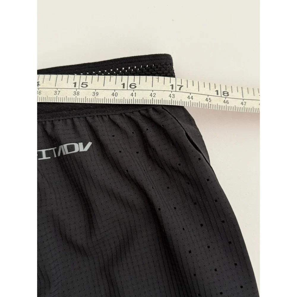 NIKE AeroSwift Dri-FIT‎ ADV 2